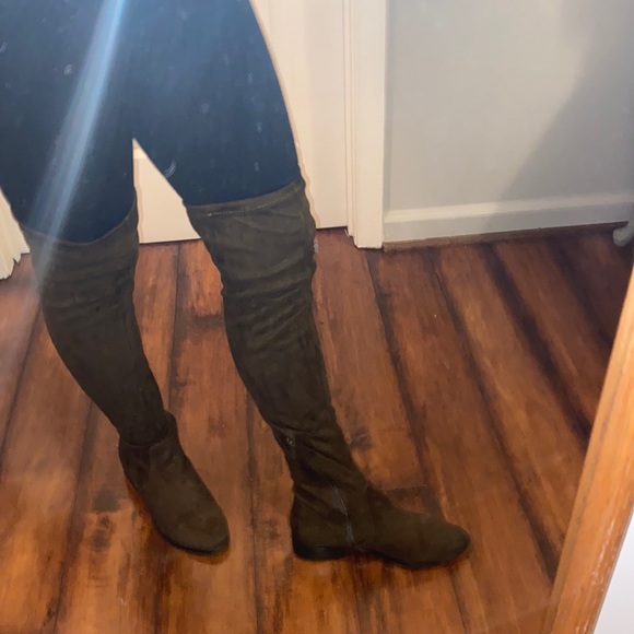 Over the knee boots - Picture 5 of 7